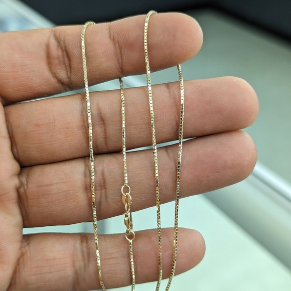 14kt real solid gold box chain 1mm 22 Inch - Picture 1 of 8